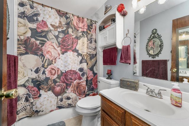 603 E 54th Street South, Wichita, KS 67216