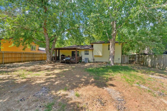 603 E 54th Street South, Wichita, KS 67216