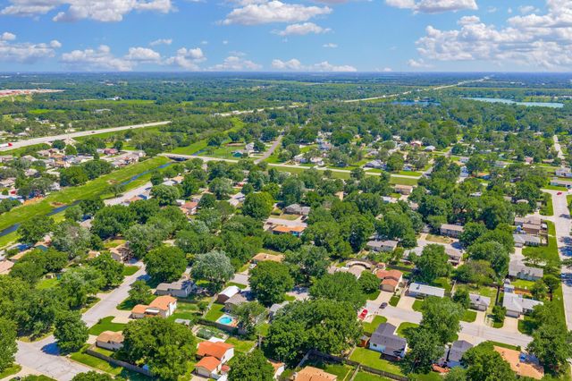 603 E 54th Street South, Wichita, KS 67216