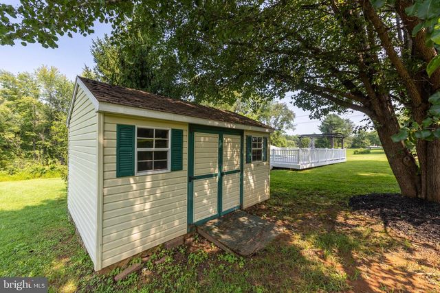 18611 SPRINGS RD, Jeffersonton, VA 22724