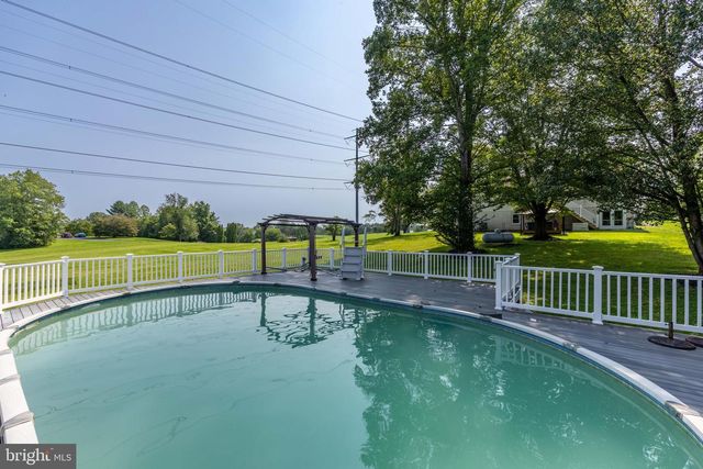 18611 SPRINGS RD, Jeffersonton, VA 22724