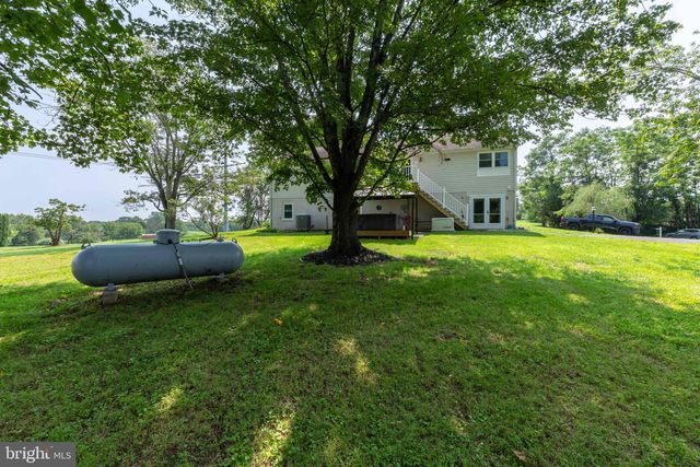 18611 SPRINGS RD, Jeffersonton, VA 22724
