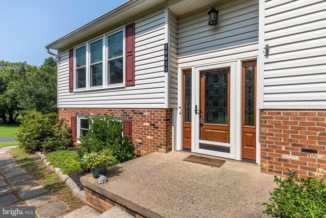 18611 SPRINGS RD, Jeffersonton, VA 22724