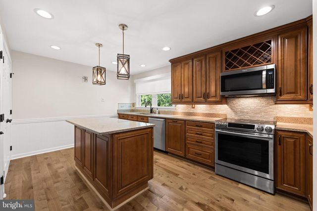 18611 SPRINGS RD, Jeffersonton, VA 22724