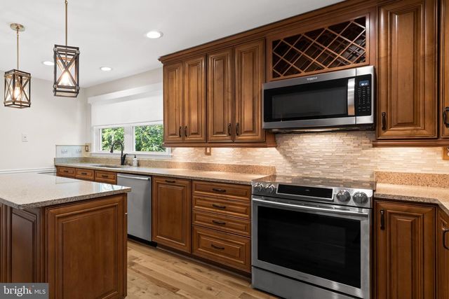 18611 SPRINGS RD, Jeffersonton, VA 22724