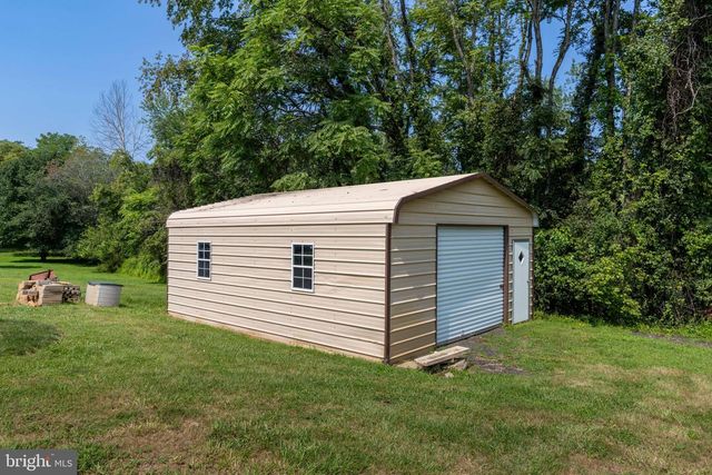 18611 SPRINGS RD, Jeffersonton, VA 22724