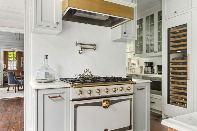 101 Tradd Street, Charleston, SC 29401