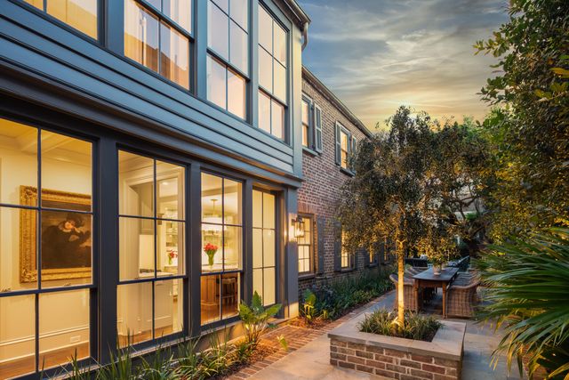 101 Tradd Street, Charleston, SC 29401