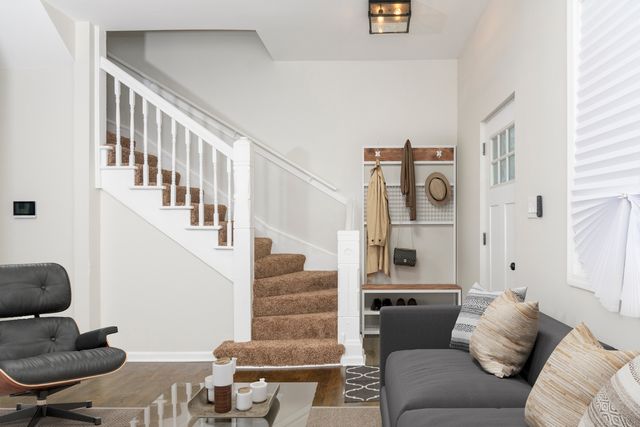 429 W 102nd Place, Chicago, IL 60628