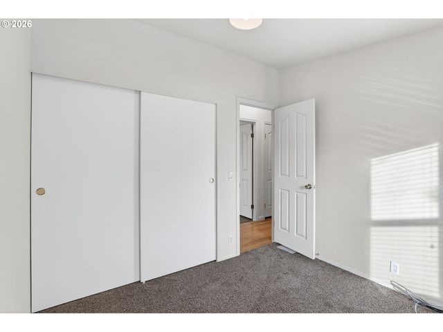 1949 Se PALMQUIST Rd 7, Gresham, OR 97080