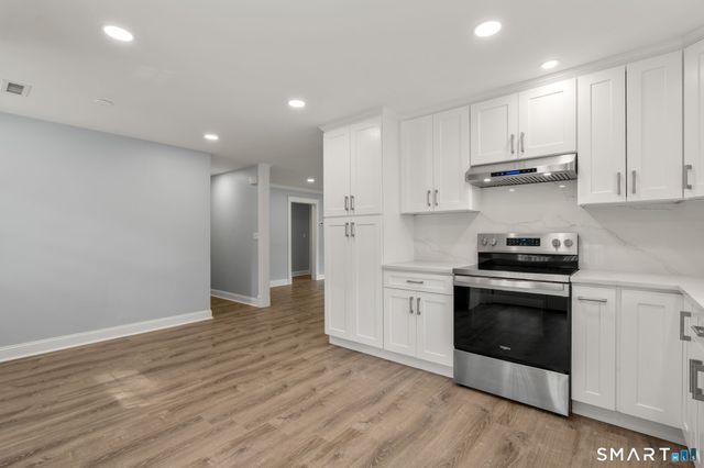 7 Peaceful Lane, Norwalk, CT 06851