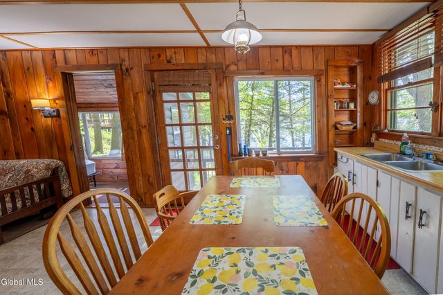 224 North Shore Road, Edinburg, NY 12835