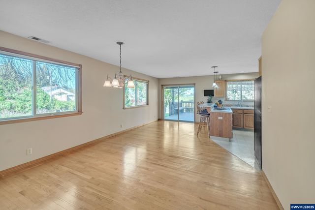 6900 S Schneider Rd, Canby, OR 97013