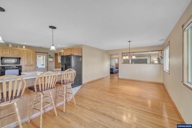 6900 S Schneider Rd, Canby, OR 97013