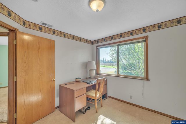 6900 S Schneider Rd, Canby, OR 97013