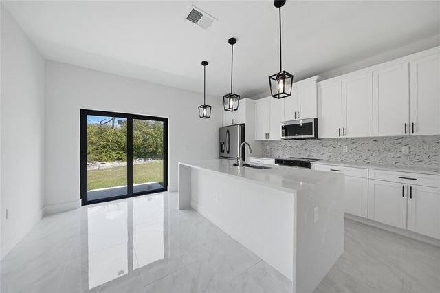 11370 GULFSTREAM BOULEVARD, Port Charlotte, FL 33981