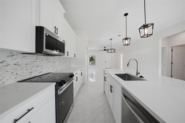 11370 GULFSTREAM BOULEVARD, Port Charlotte, FL 33981