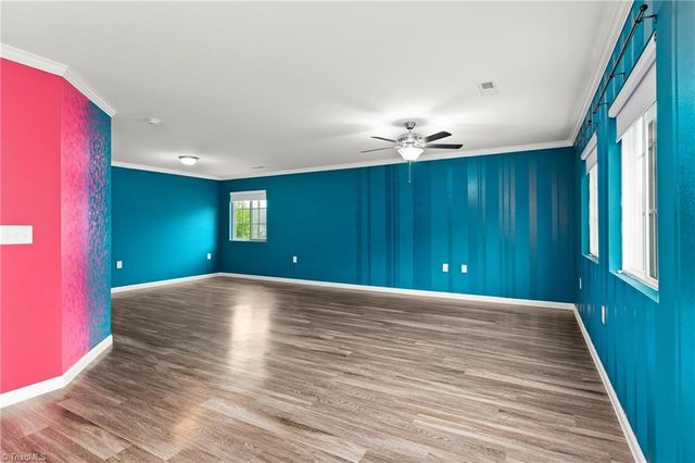 3048 Stauton Drive, Winston-salem, NC 27105