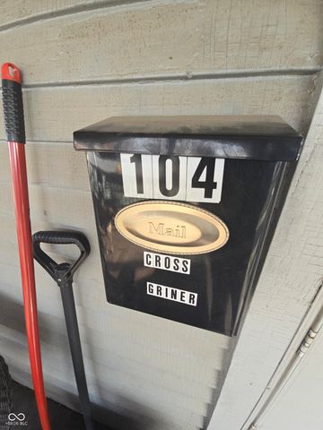 104 E North Street, Greenfield, IN 46140