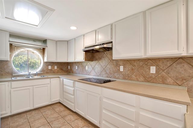 7900 Lane Street B, Houston, TX 77029