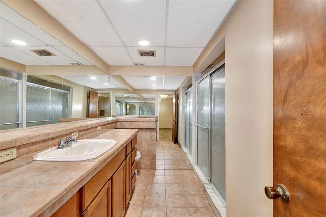 7900 Lane Street B, Houston, TX 77029