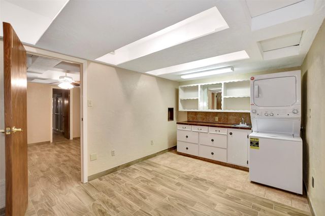 7900 Lane Street B, Houston, TX 77029