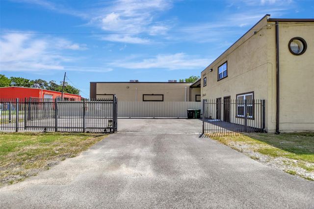 7900 Lane Street B, Houston, TX 77029
