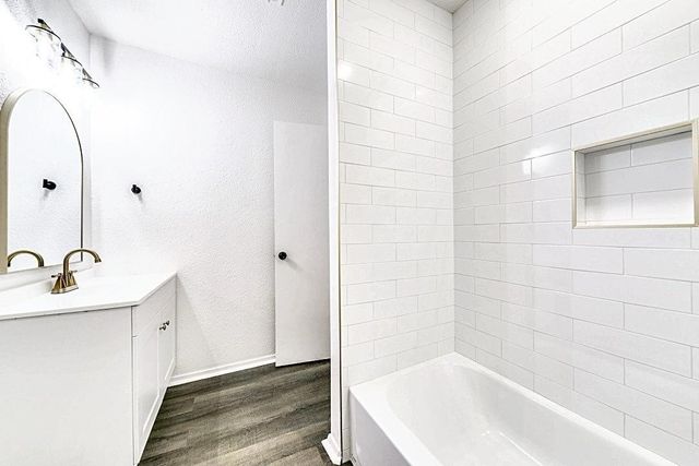 2322 San Paula Avenue, Dallas, TX 75228