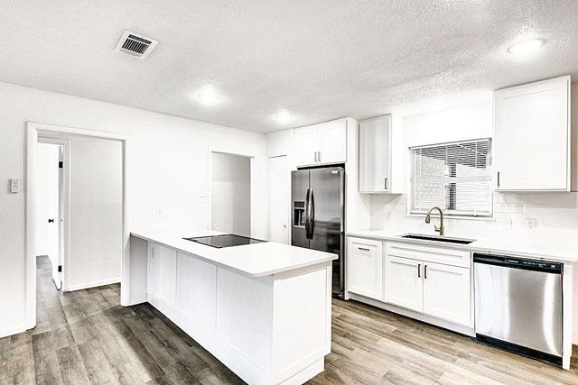 2322 San Paula Avenue, Dallas, TX 75228