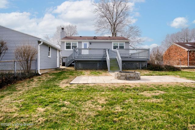 9307 Marse Henry Dr, Jeffersontown, KY 40299