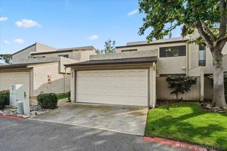 8725 Caminito Abrazo, La Jolla, CA 92037