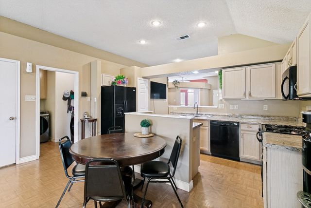 1461 Saint Gallen Lane, Lewisville, TX 75067