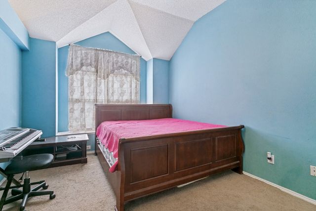 1461 Saint Gallen Lane, Lewisville, TX 75067