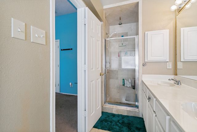 1461 Saint Gallen Lane, Lewisville, TX 75067