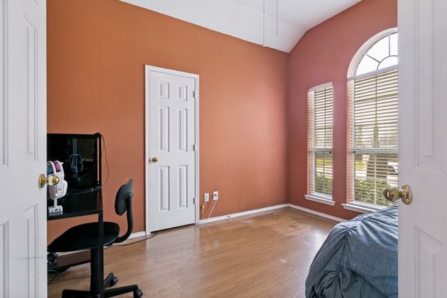 1461 Saint Gallen Lane, Lewisville, TX 75067