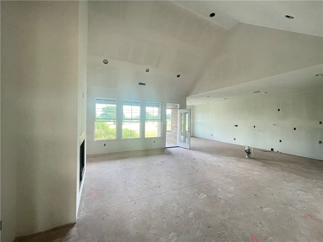 1035 NW Vaughn Road, Bentonville, AR 72713