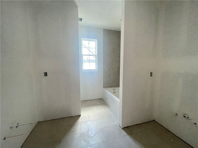 1035 NW Vaughn Road, Bentonville, AR 72713