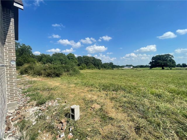 1035 NW Vaughn Road, Bentonville, AR 72713