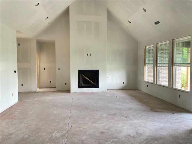 1035 NW Vaughn Road, Bentonville, AR 72713
