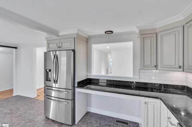 8 E Sable Court, Greenville, SC 29609