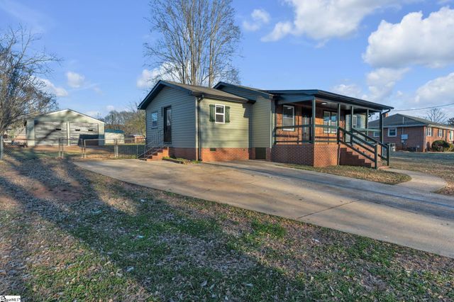 8 E Sable Court, Greenville, SC 29609