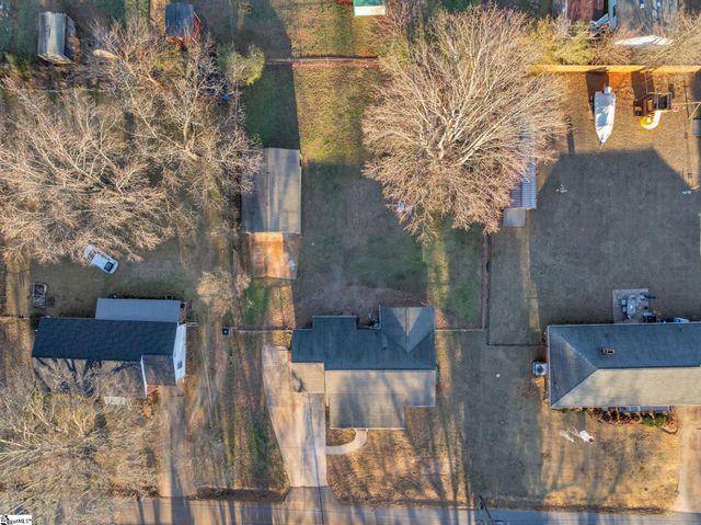 8 E Sable Court, Greenville, SC 29609