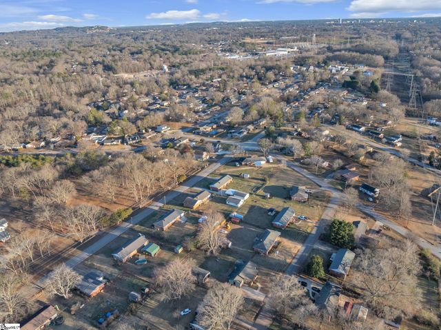 8 E Sable Court, Greenville, SC 29609