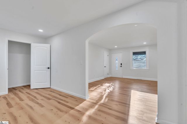 8 E Sable Court, Greenville, SC 29609