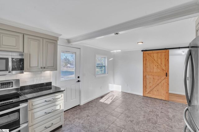 8 E Sable Court, Greenville, SC 29609