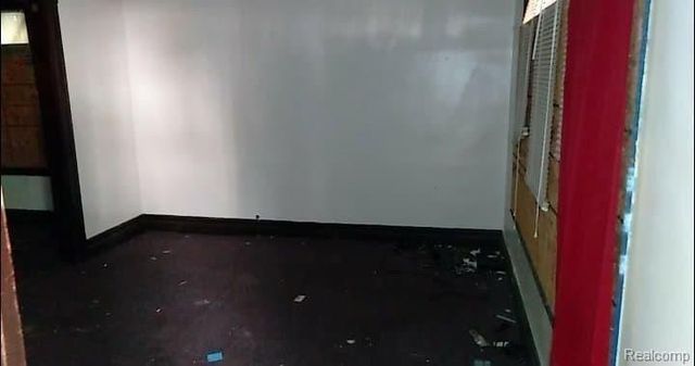 3489 Seyburn Street, Detroit, MI 48214