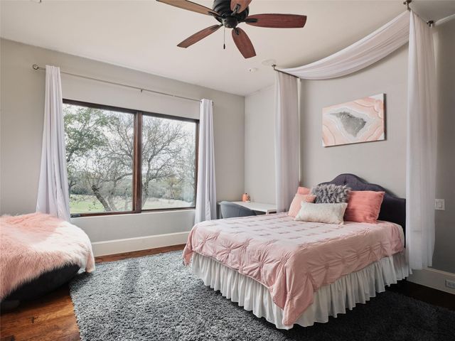 600 County Road 257, Liberty Hill, TX 78642