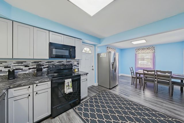811 LINCOLN AVE, Burlington City, NJ 08016
