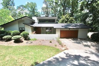 121 Circle Drive, Townville, SC 29689