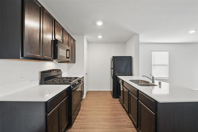 329 Blue Crow Lane, Fort Worth, TX 76052